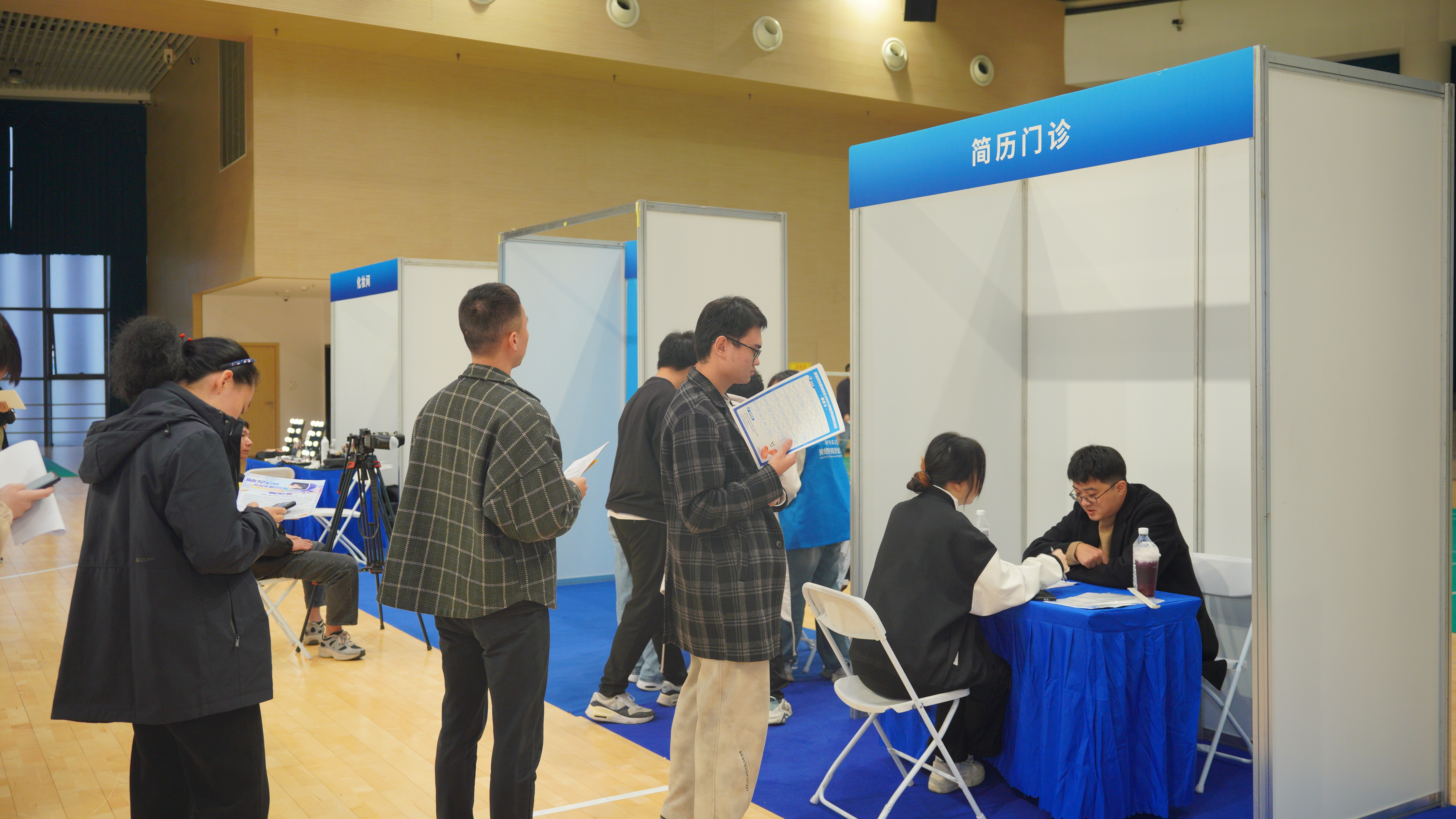 DSC08019.jpg DSC08019.jpg